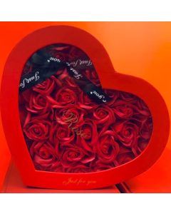 Rose in Scatola Regalo a Forma di Cuore - Rose Rosse per San Valentino, Anniversari e Feste Speciali