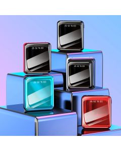 Mini Power Bank 6800mAh con 2 Porte USB e Cavi Integrati Display LED, Torcia e Ricarica Universale per Smartphone e Dispositivi Portatili
