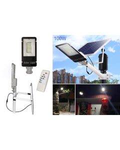 Faro led lampione stradale 100w luce fredda con pannello solare e staffa FB6100